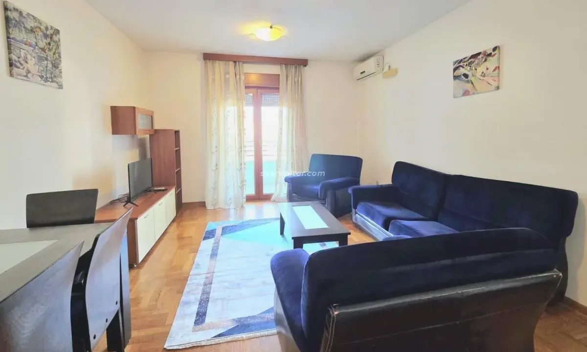 Izdavanje, jednosoban stan, 59m², Podgorica, Crna Gora