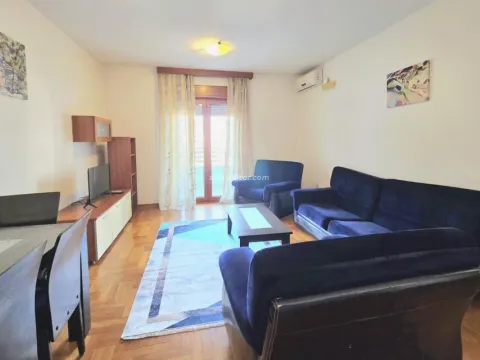 Izdavanje, jednosoban stan, 59m², Podgorica, Crna Gora - image 1