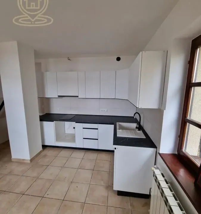 Izdavanje, poslovni prostor, 180m², Autokomanda, Voždovac Sve Podlokacije