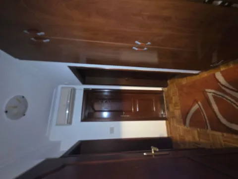 Izdavanje, dvosoban stan, 85m², Stari Aerodrom, Podgorica - image 12