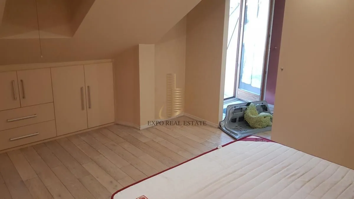 Prodaja, stan, 174m², Sajmište, Novi Sad