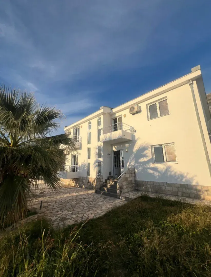 Sale, house, 220m², Sutomore, Bar