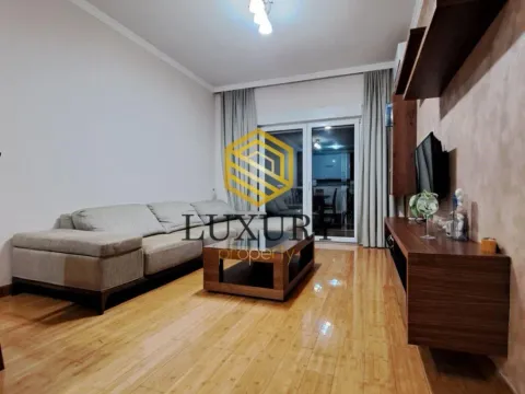 Izdavanje, dvosoban stan, 72m², Pobrežje, Podgorica - image 4