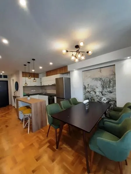 Rent, two bedroom apartment, 72m², Bulevar, Niš