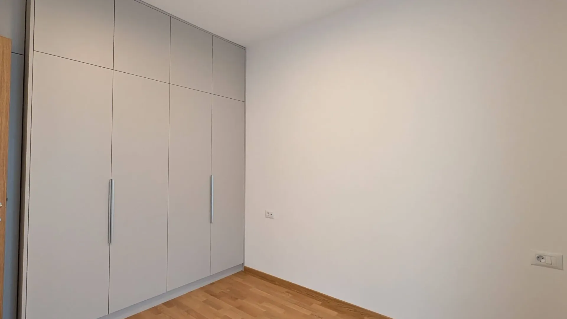Rent, three bedroom apartment, 58m², Bečići, Budva