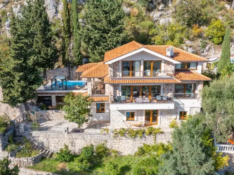 Prodaja, kuća, 280m², Markovići, Budva - image 1