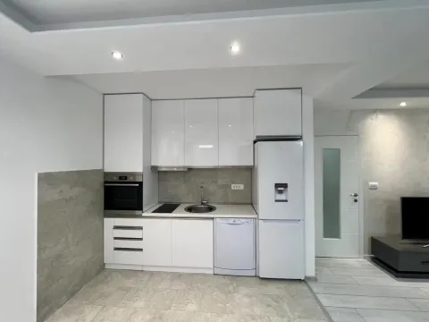 Rent, house, 135m², Dajbabe, Podgorica - image 6