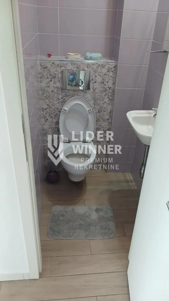 Izdavanje, trosoban stan, 78m², Novi Beograd Sve Podlokacije, Beograd