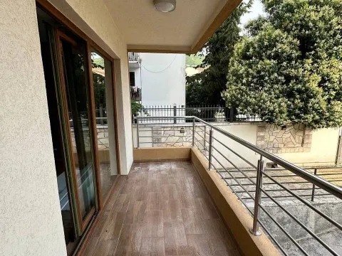 Sale, three bedroom apartment, 85m², Budva, Crna Gora - image 19