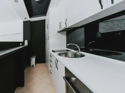 Prodaja, dvosoban stan, 105m², Budva okolina, Budva - image 2