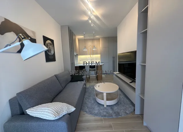 Prodaja, garsonjera, 25m², Pod Kuk, Tivat