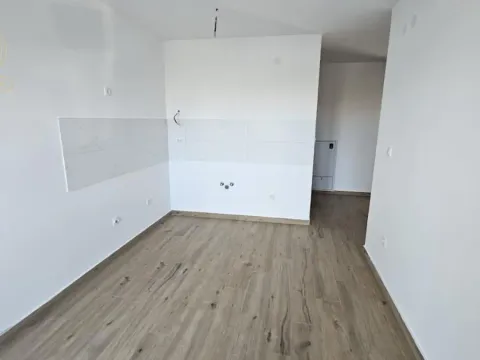 Prodaja, jednosoban stan, 29m², Adice, Novi Sad Sve Podlokacije - image 1