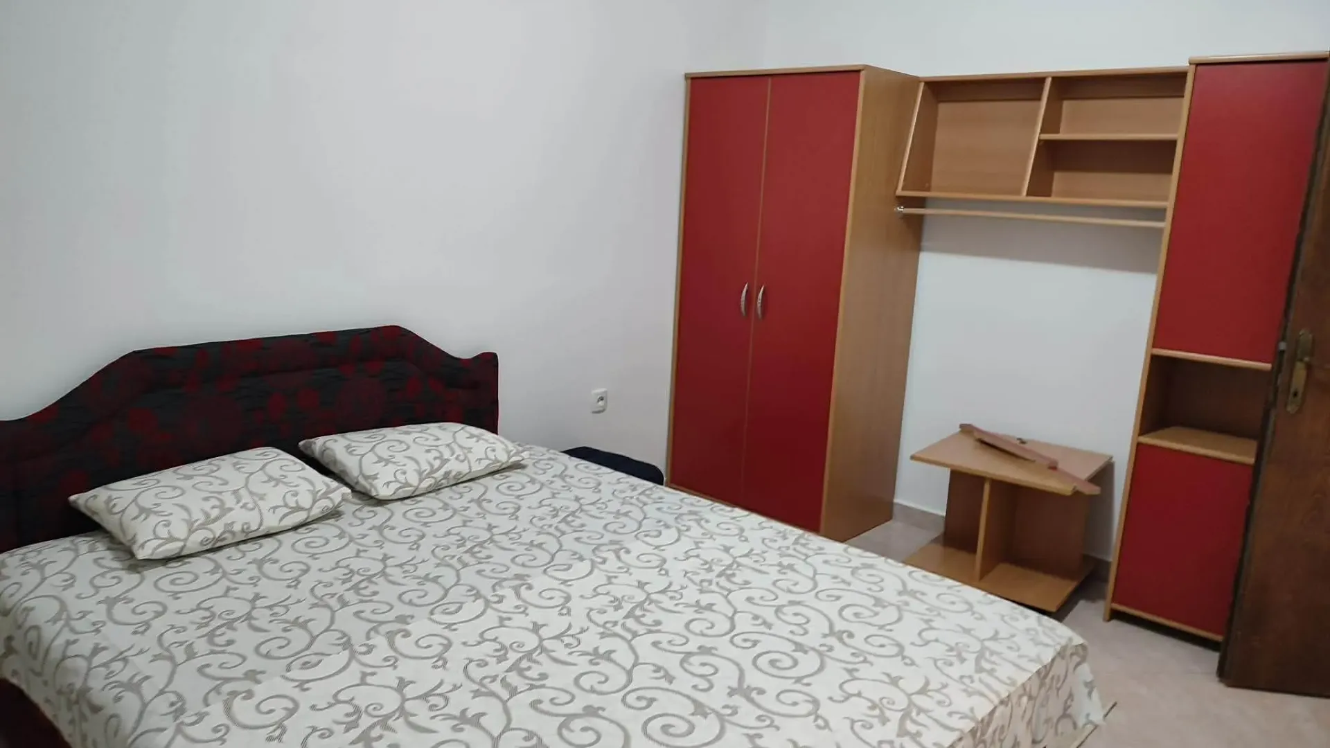 Rent, two bedroom apartment, 75m², Bjeliši, Bar