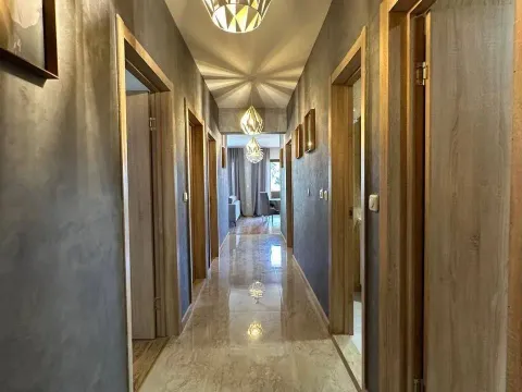 Sale, three bedroom apartment, 85m², Budva, Crna Gora - image 15