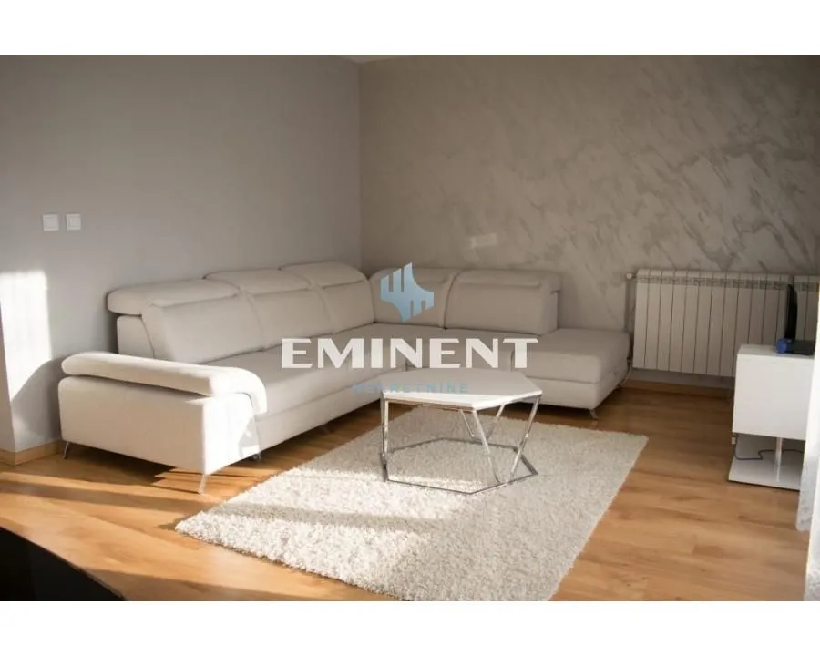 Sale, house, 200m², Ledine, Beograd