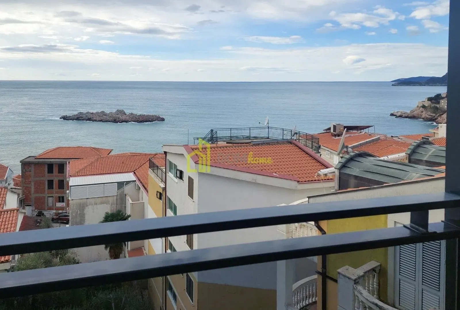 Sale, two bedroom apartment, 67m², Sveti Stefan, Budva