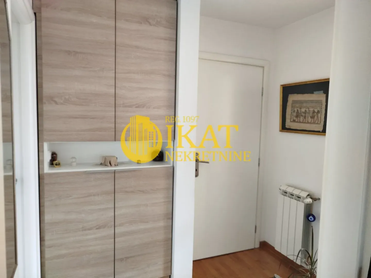 Prodaja, trosoban stan, 85m², Crveni Krst, Beograd