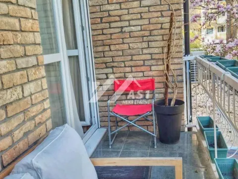 Prodaja, trosoban stan, 100m², Liman 4, Novi Sad Sve Podlokacije - image 11