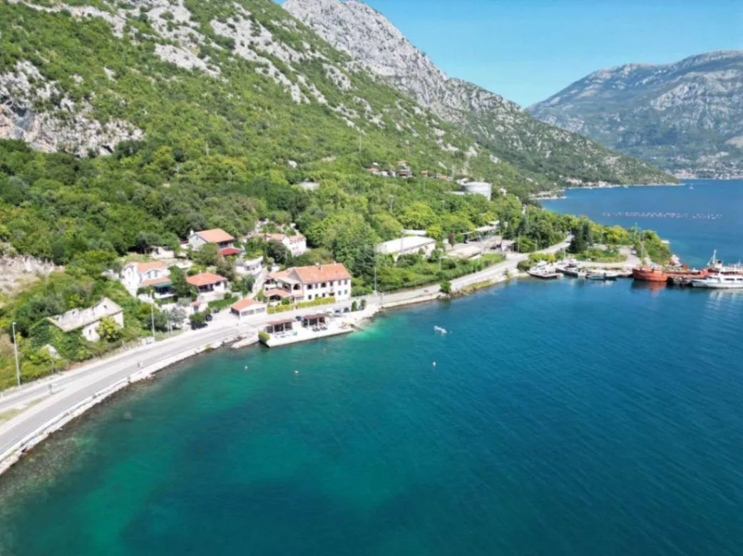 Prodaja, plac, 7000m², Lipci, Kotor