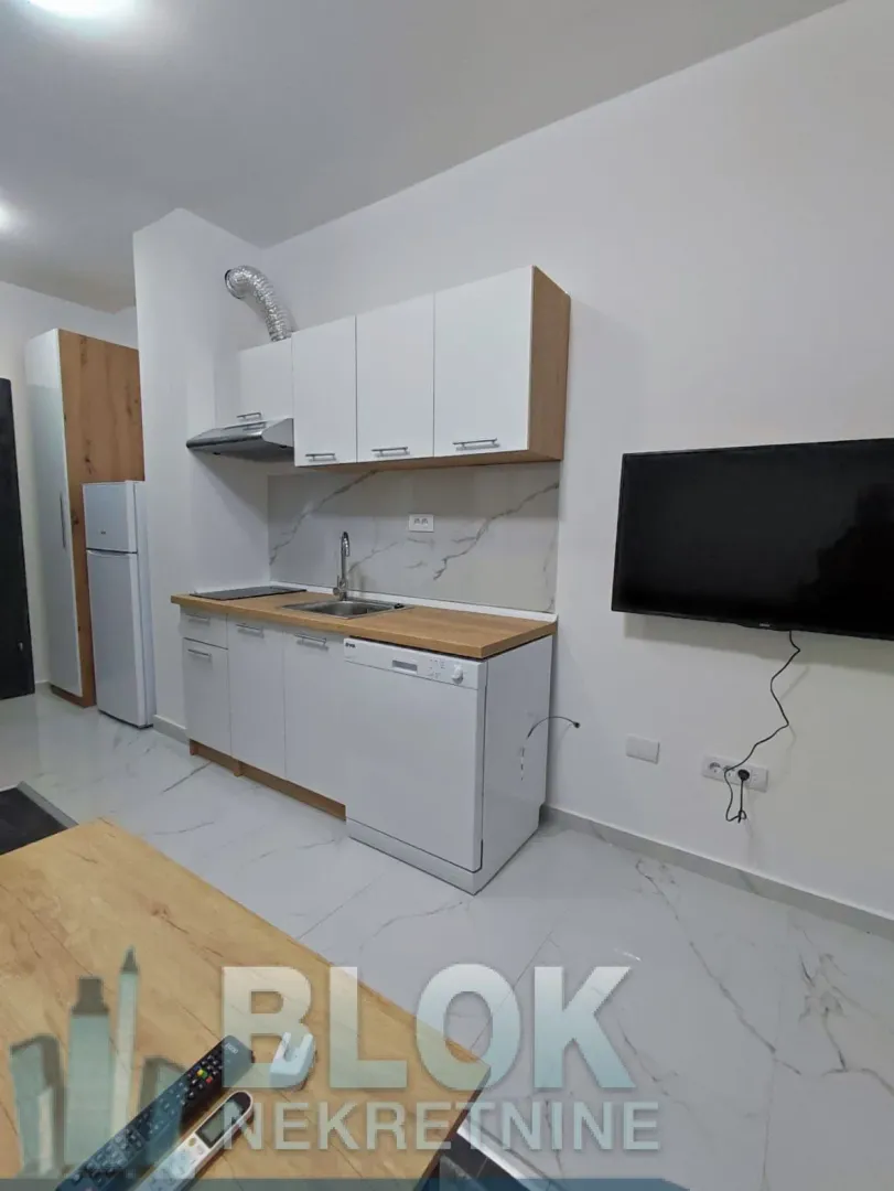 Izdavanje, garsonjera, 27m², Zabjelo, Podgorica