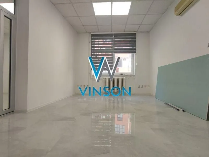 Rent, office space, 300m², Centar, Novi Sad