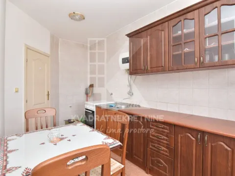 Rent, one bedroom apartment, 56m², Stara Varoš, Podgorica - image 5