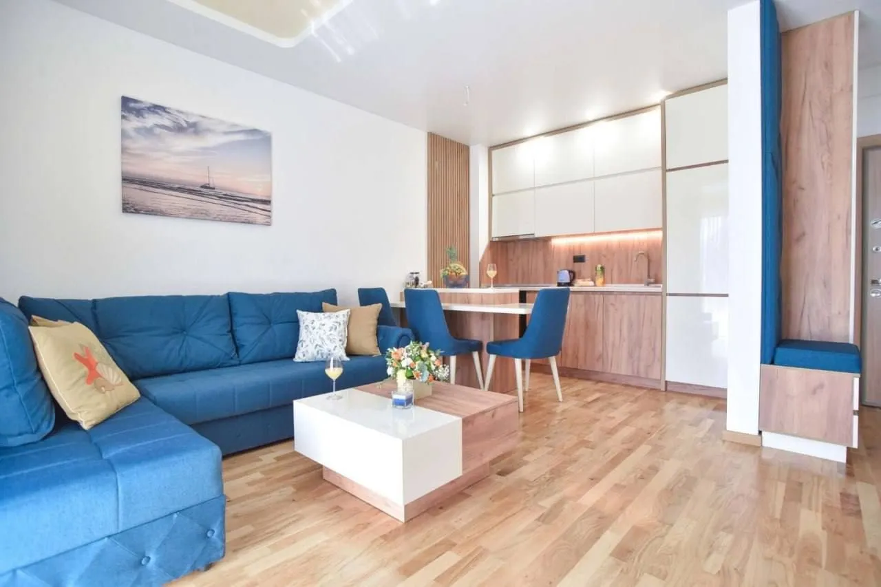 Sale, one bedroom apartment, 43m², Bečići, Budva