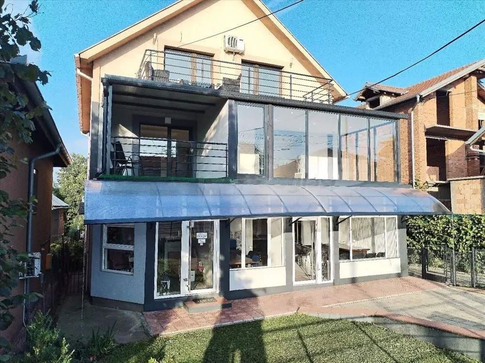 Rent, office space, 55m², Sremčica, Beograd