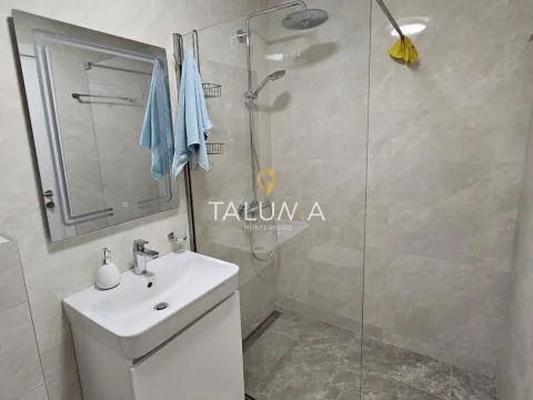 Izdavanje, jednosoban stan, 47m², Tološi, Podgorica - image 8