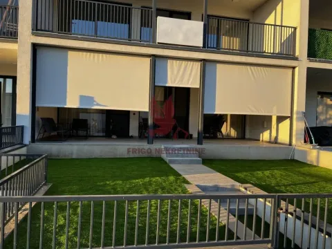 Prodaja, trosoban stan, 65m², Mladenovac, Beograd - image 2