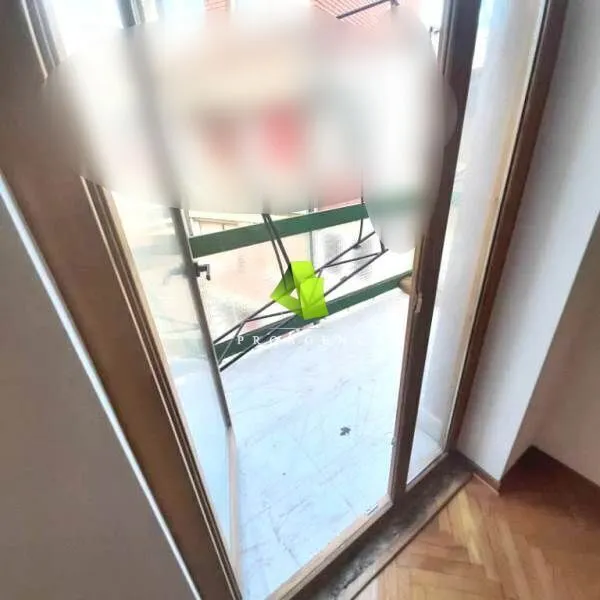 Prodaja, trosoban stan, 75m², Medijana, Niš
