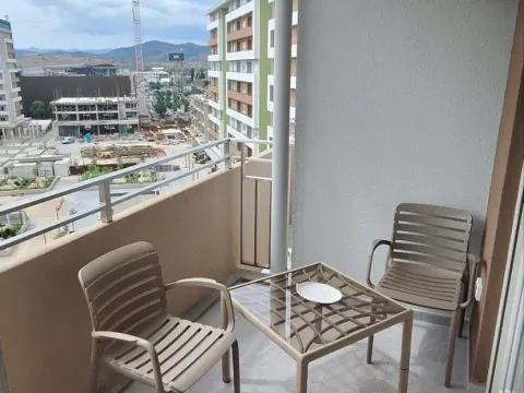 Izdavanje, jednosoban stan, 49m², Central Point, Podgorica - image 3