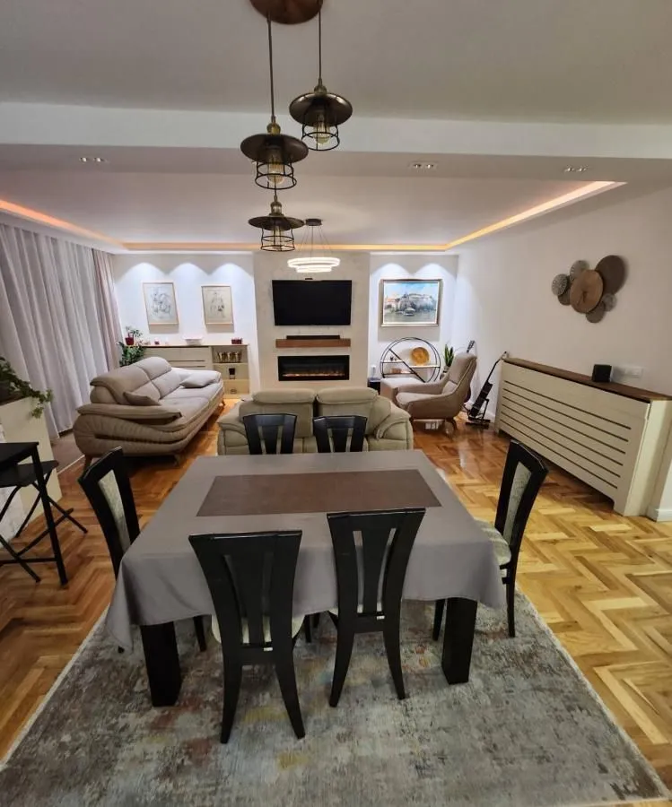 Prodaja, stan, 229m², Telep, Novi Sad Sve Podlokacije