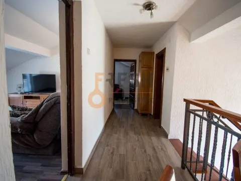 Prodaja, kuća, 450m², Stari Aerodrom, Podgorica - image 27