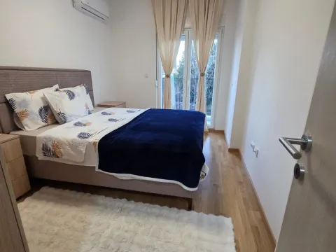 Rent, two bedroom apartment, 68m², Stara Varoš, Podgorica - image 8