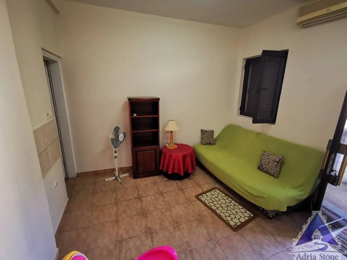 Sale, house, 219m², Rozino, Budva