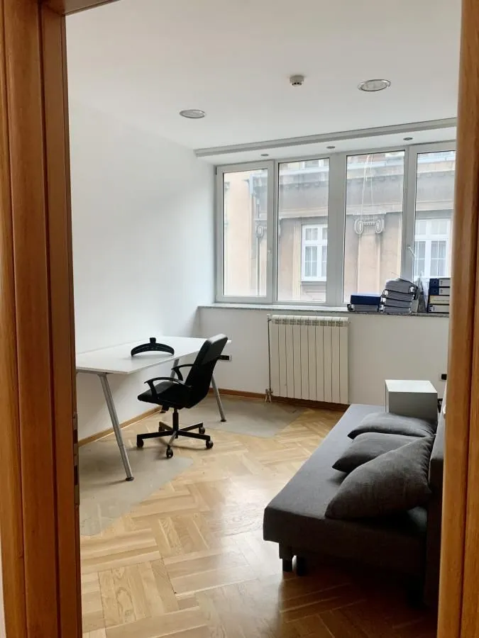 Rent, office space, 230m², Topličin venac, Beograd