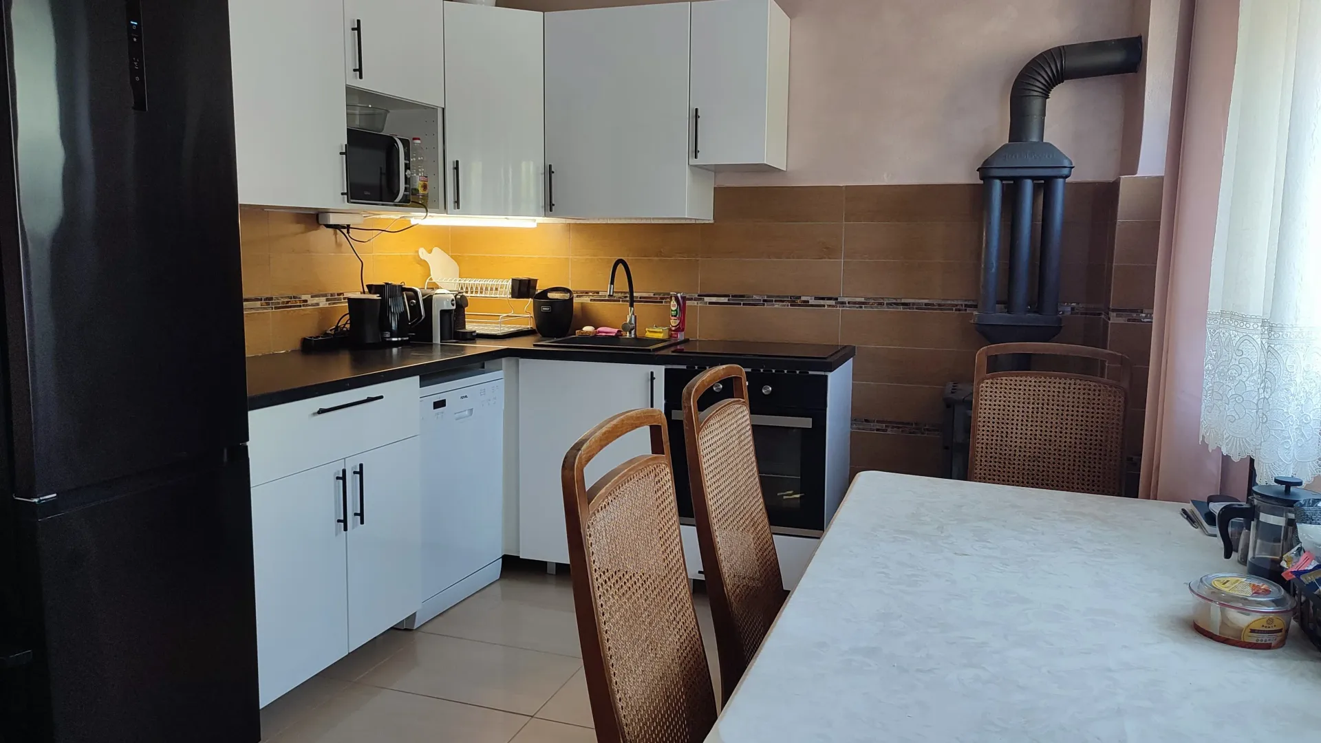 Sale, house, 170m², Bjeliši, Bar