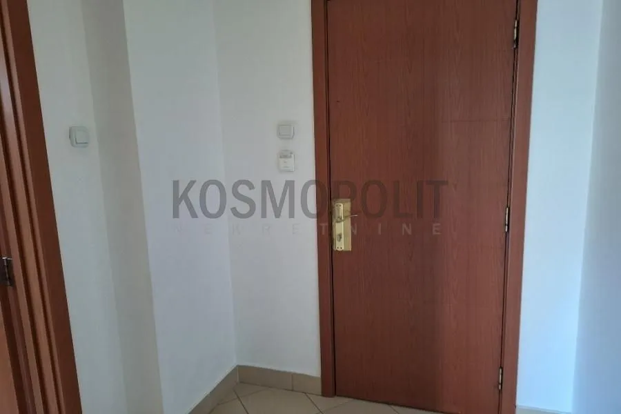 Prodaja, jednosoban stan, 33m², Autokomanda, Voždovac Sve Podlokacije