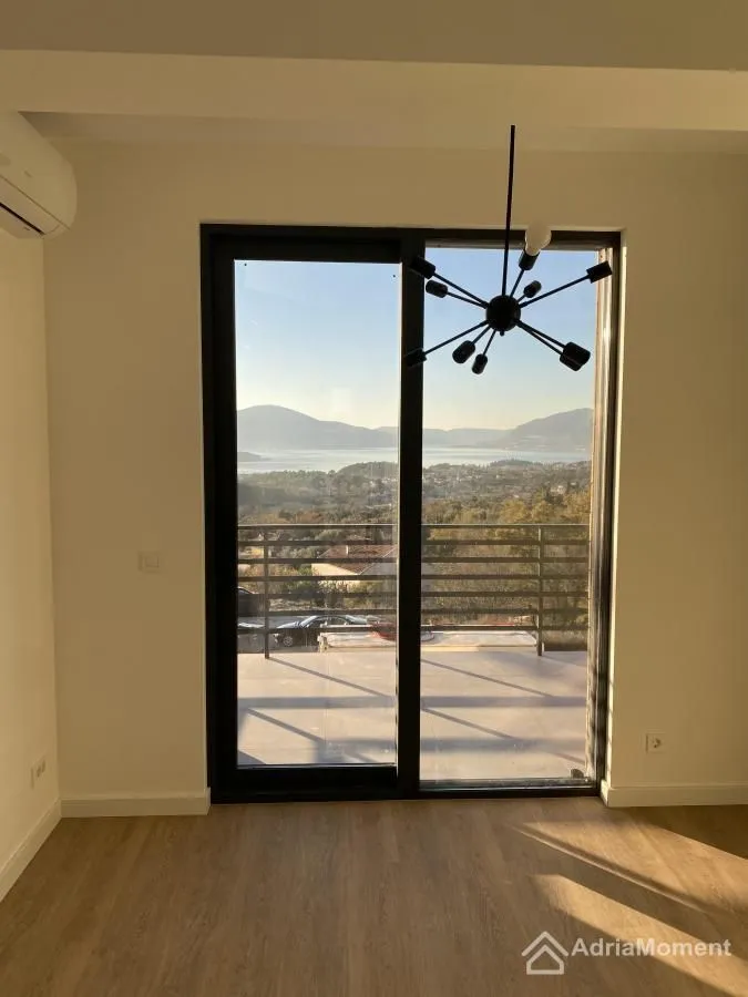 Sale, house, 126m², Tivat, Crna Gora
