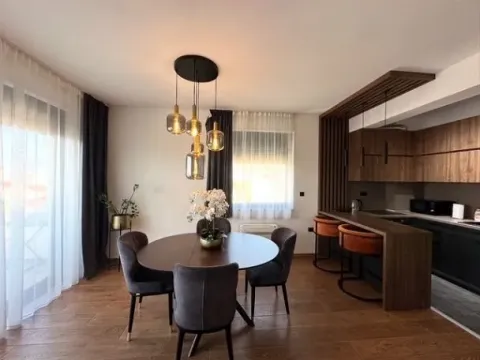 Rent, two bedroom apartment, 90m², Seljanovo, Tivat - image 5