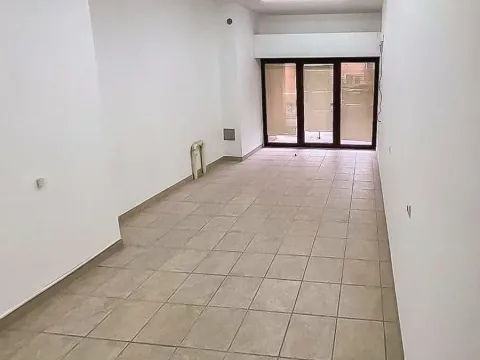 Poslovni prostor in Malo Brdo