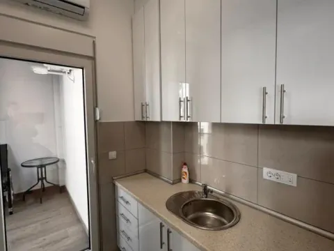 Rent, one bedroom apartment, 48m², Crveni Krst, Beograd - image 5