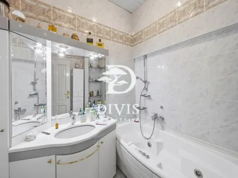 Sale, three bedroom apartment, 105m², Kalemegdan, Beograd - image 12