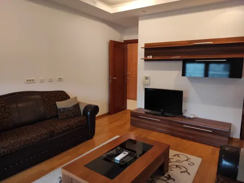 Rent, three bedroom apartment, 95m², Preko Morače, Podgorica - image 2