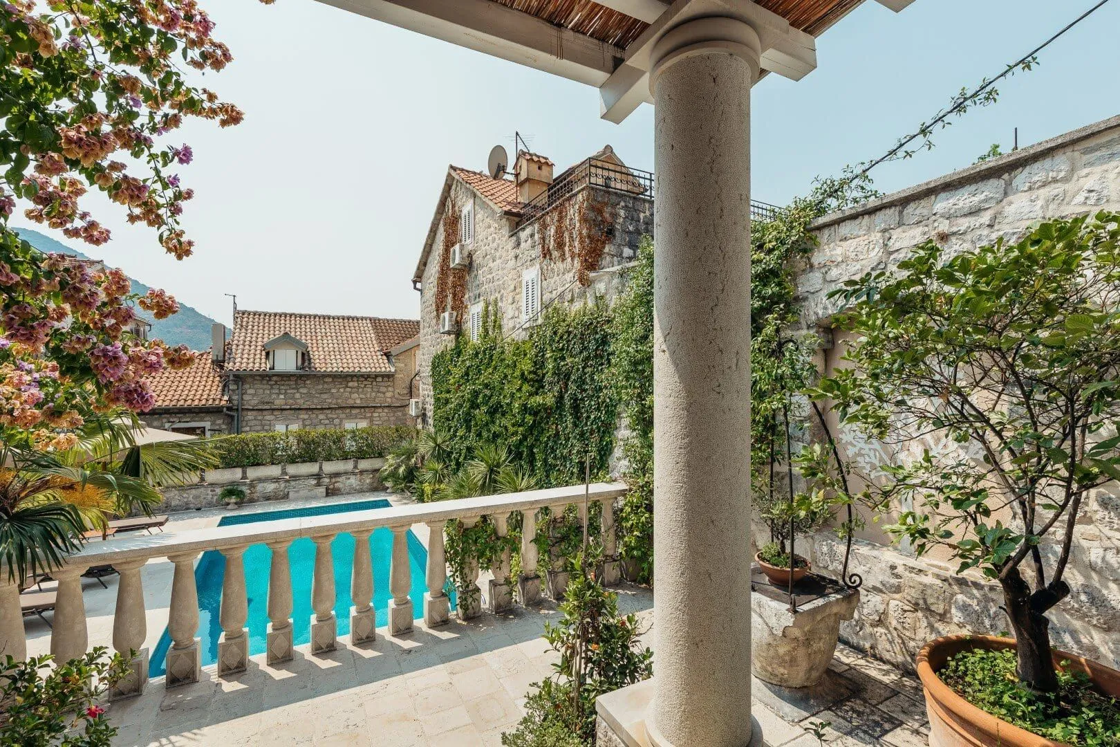 Prodaja, kuća, 382m², Perast, Kotor