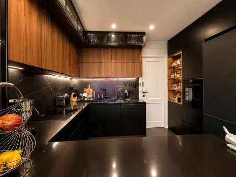 Prodaja, trosoban stan, 195m², Pobrežje, Podgorica - image 11