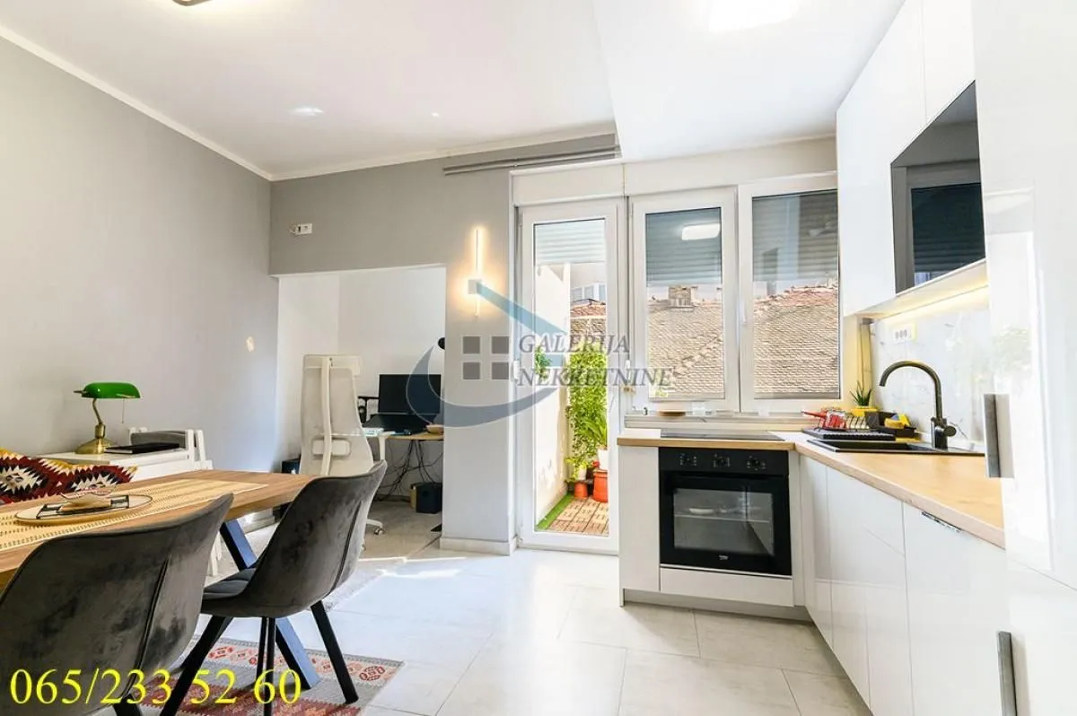 Prodaja, jednosoban stan, 48m², Stari Grad, Beograd