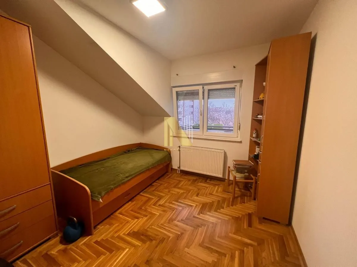 Prodaja, stan, 119m², Sajmište, Novi Sad