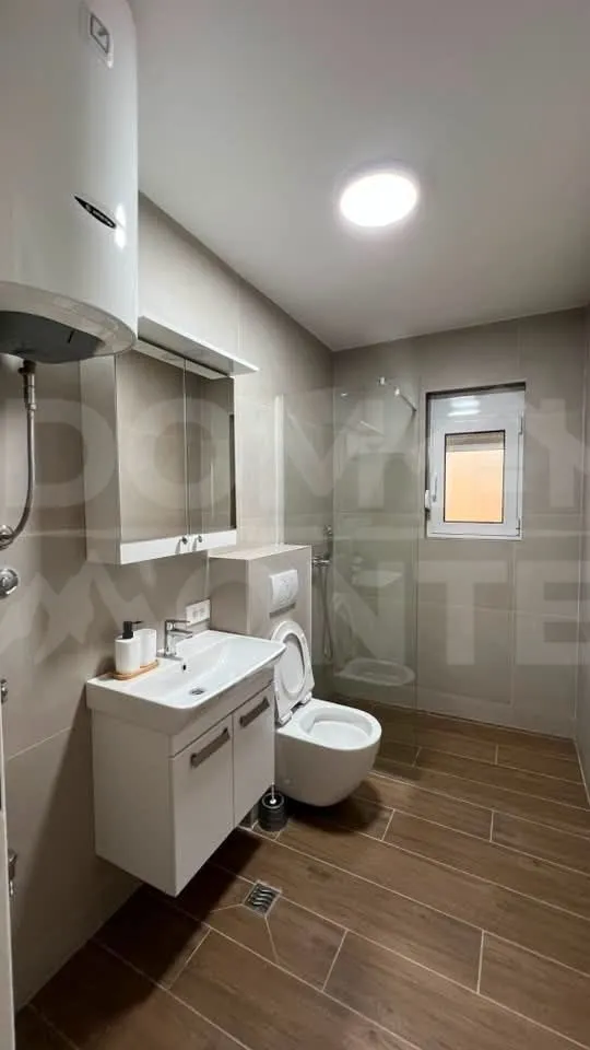 Rent, house, 100m², Tivat, Crna Gora